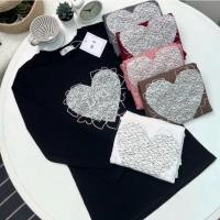 ราคา เสื้อยืดคอกลมแขนยาว รีดเพชร ลายหัวใจสีขาวผ้าลูกไม้ ป้าย ME (49153904018)