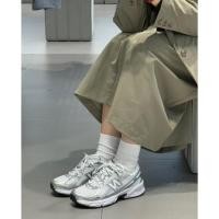 ราคา pre order New Balance NB 740 Y2K รองเท้ากีฬาสำหรับผู้ชายและผู้หญิง รองเท้าลำลอง เพิ่มขึ้นUnisex (44657788387)