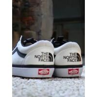ราคา THE NORTH FACE x Vans Old Skool sneakers สตรีทสไตล์ ความสะดวกสบายร้อยหอคอยUnisex (56457815697)