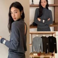 ราคา W8059 เสื้อแขนยาว คอปีน ผ้าทอเนื้อนิ่ม แต่งเว้าด้านหลัง เพิ่มความเก๋ เซ็กซี่เบาๆ แฟชั่นเกาหลี TAG WG WE (53502917665)