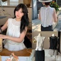 ราคา W6338 เสื้อแขนกุดแต่งผ้าลูกไม้ ขอบแขนเสื้อ และคอเสื้อ ชายเสื้อแต่งระบาย แฟชั่นเกาหลี TAG WG WE (29689482374)