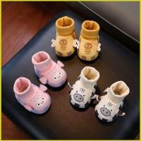 ราคา รองเท้าเด็กทารกดีไซน์การ์ตูนน่ารัก นุ่ม อุ่น ป้องกันการลื่น สบายสำหรับทารกแรกเกิด (55601901278)