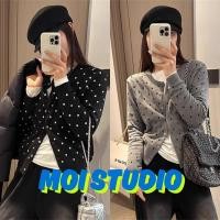 ราคา MOI เสื้อกันหนาวไหมพรมผู้หญิง แขนยาว ลายจุดขาวดำ วินเทจ โคตรนุ่ม ผ้าถัก NK25082 (43863772570)