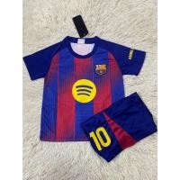 ราคา ชุดฟุตบอลเด็กแขนสั้น ทีมบาร์เซโลน่าเบอร์10ชื่อลามีน ยามาล เสื้อ กางเกงใหม่ล่าสุด (26694133821)