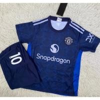 ราคา ชุดฟุตบอลเด็กสีกรมเบอร์10สกรีนชื่อRASHFOPDเสื้อ กางเกง (45507798406)
