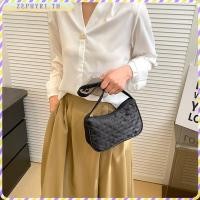 ราคา กระเป๋าสะพายและถือผ้าเกาหลี ด้ายปักแบบ Rhombus สีดำ (45707767368)