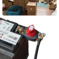 ราคา 1 ชิ้น Universal Auto Parts 12 V 24 V รถแบตเตอรี่ตัดการเชื่อมต่อสวิทช์คู่มือ Circuit Breaker Anti Power Off Leakage Protector ใหม่ (56207459269)