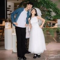 ราคา ชุดแต่งงานสไตล์ฝรั่งเศสรูปแบบเรียบง่าย สวมใส่ในพิธีหมั้น ทำจากเนื้อผ้าซาตินสีขาว (44277900041)