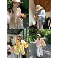 ราคา เสื้อลายแขนโคมไฟย้อนกลับสำหรับผู้หญิง ออกแบบเพื่อป้องกันแสงแดด มีความบางและเบา สวมใส่ง่ายทั้งในและนอกบ้าน (57957589232)