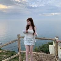 ราคา กระโปรงลายดอกไม้สีฟ้าสดใส เอวสูง ทรงเอ สไตล์สลิมมิ่ง (47557810251)