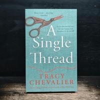 ราคา A Single Thread Tracy Chevalier 1164122 (48507323386)