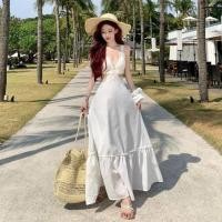 ราคา กระโปรงชีฟองสีขาวยาวแบบโบฮีเมียน สไตล์เซ็กซี่ สำหรับวันหยุด พอดีตัวและเน้นความละเอียดในงานเย็บปักถักร้อย พร้อมคอนีแขนกุด (48057802017)