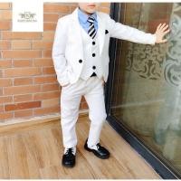 ราคา White Boy Suit สูท เด็ก ชุดเซท 3 ชิ้น สีขาว พร้อมถุงสูท ไม้แขวน เสื้อนอกมีซับใน เสื้อกั๊ก กางเกงเอวยางยืด ขนาด 7 90 (14279275275)