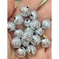 ราคา ลูกปัดมุกเม็ดมะยม ลายสวย สีเงิน ขนาด8มิล งานเกรดเอ เนื้อดี สีสวย แบ่งขาย ห่อ50กรัม (24561799664)