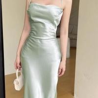 ราคา ชุดเดรสผ้าซาตินฝรั่งเศส ลูกไม้สวยงาม อัดด้านเอวและกระโปรงยาว (42479226924)