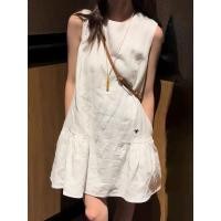 ราคา โปรโมชั่นจํากัดเวลา ฤดูร้อนสไตล์ใหม่สีขาวแขนกุดเสื้อกั๊กชุดหญิงขนาดเล็กหญิงอารมณ์หลวม ผอมลง ดูกระโปรงสั้นปัก (49707304984)