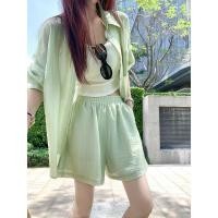 ราคา ชุดสูทสไตล์เกาหลีสีเขียวสดใสจาก Muuxi เสื้อกันแดดและกางเกงขาสั้นสำหรับฤดูร้อน (40429399752)