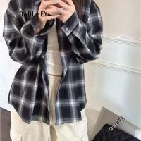 ราคา DaDuHey Sun Protection Plaid Shirt for Women Hong Kong Style Classic Black and White Plaid Loose Long Sleeve Top (28191459595)