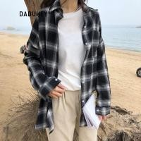 ราคา DaDuHey Sun Protection Plaid Shirt for Women Hong Kong Style Classic Black and White Plaid Loose Long Sleeve Top (43518769201)