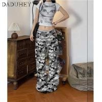 ราคา DaDuHey2026 Women s High Street All Match Hot Girl Large Pocket Straight Wide Leg Pants American Retro White Camouflage Micro Pull Cargo Jeans (24340025666)