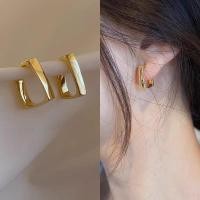 ราคา ต่างหูห่วงสี่เหลี่ยมแบบเรียบง่าย เครื่องประดับแฟชั่นสำหรับผู้หญิง (50903059685)