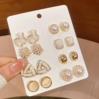 ราคา ชุดต่างหู Geometric Stud 8 คู่ สไตล์วินเทจ มินิมอล ดีไซน์ gold tone pearl และ enamel สำหรับโอกาสพิเศษและวันธรรมดา (48407675089)