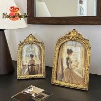 ราคา HomeHepler กรอบรูปวินเทจ กรอบรูปโบราณ Orate สําหรับโต๊ะหรือแขวนผนัง กรอบรูปสีทองสําหรับตกแต่งผนัง ทองใหม่ (58058069564)