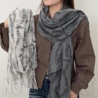ราคา Nova Market Shawl สไบสำหรับทุกวัน ทำจากเนื้อผ้านิ่มและระบายอากาศได้ดี มีลวดลายโน๊ตเพลงที่เรียบง่าย (47055897279)