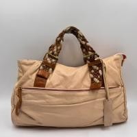 ราคา กระเป๋าหนังแท้สีครีม ทรง Tote (44028680306)