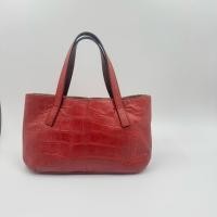 ราคา กระเป๋าถือ หนังแท้สีแดงปั๊มลายจระเข้ (40227062589)