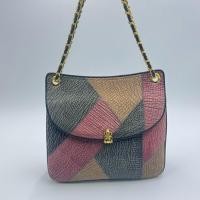 ราคา กระเป๋าสะพายสายโซ่ หนังฉลามแท้ (43027475584)
