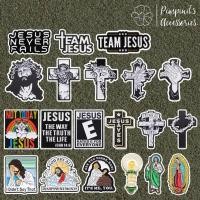 ราคา ร้านในไทยพร้อมส่ง เข็มกลัดเซ็ทพระเยซูคริสต์และไม้กางเขน JESUS CHRIST THE CROSS Enamel Brooch Pin Set (49657551169)