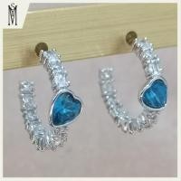 ราคา ต่างหูห่วงทองคำขาวประดับคริสตัลสีน้ำทองคำขาวเข้ม18K ต่างหูทองคำขาวแท้ งานพรีเมี่ยม ต่างหูออกงาน MYS 0100พร้อมส่ง (52807483315)