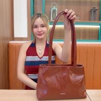ราคา P BERRY กระเป๋าสะพายข้าง Shoulder Bag (46204438497)