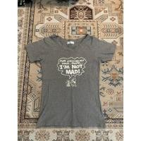 ราคา disney เสื้อคอวี มือสอง (54456961289)
