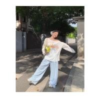 ราคา เสื้อยืดแขนยาวสีขาวเปิดไหล่กันแดด สไตล์ใหม่สำหรับฤดูร้อน ดีไซน์ทรงหลวมพิมพ์ลายดอกไม้ เสื้อคลุมสไตล์นักเรียน ถ่ายรูปสวยลง (44907982421)