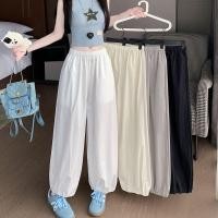 ราคา กางเกงฮาเร็มผ้าไหมน้ำแข็งสำหรับผู้หญิง ทรงเข้ารูปสำหรับฤดูใบไม้ร่วง สไตล์ไซส์เล็ก เอวสูง ขากว้าง ทรงหลวม กางเกงขาสั้นเก้ (52104871127)