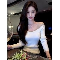 ราคา เสื้อยืดแขนยาวสีขาวเปิดไหล่ ประดับคริสตัล เหมาะสำหรับฤดูใบไม้ผลิและฤดูใบไม้ร่วง เสื้อชั้นในสวยสะดุดตา เหมาะสำหรับการสวมท (47606397294)
