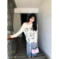 ราคา เสื้อยืดแขนยาวพิมพ์ลายคิตตี้สไตล์อเมริกันสำหรับผู้หญิง เนื้อผ้าบาง ทรงหลวม เหมาะสำหรับฤดูร้อน ป้องกันแสงแดด ลำลอง สไตล์ก (44857970520)
