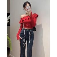 ราคา เสื้อยืดแขนยาวเปิดไหล่ระบายสำหรับผู้หญิง สไตล์ใหม่ประจำฤดูใบไม้ร่วงปี 2026 ทรงเข้ารูป คอวีไม่สมมาตร เสื้อกล้ามเปิดไหล่ (44856443288)