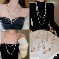 ราคา สร้อยคอมุกโคลเวอร์สี่ใบสำหรับผู้หญิง แบบหลายชั้นและยาว เครื่องประดับแฟชั่นหรูหรา (44952699329)