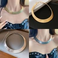 ราคา สร้อยคอนานาคตโลหะ สไตล์แฟชั่นสำหรับผู้หญิง (47002071640)