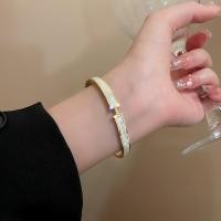 ราคา Diamond encrusted Letter เปิดสร้อยข้อมือแฟชั่นสร้อยข้อมือทองแดงหญิง Niche Elegant ราคาไม่แพงเครื่องประดับหรูหรา (52901926377)