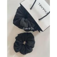 ราคา ยางมัดผม สีดำ สีClassic Scrunchie Black พร้อมส่ง (46907470717)
