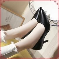 ราคา Best Seller Bata LADIES HEELS รองเท้าส้นสูงลำลอง สูง 2 นิ้ว แบบสวม หัวแหลม สีดำ รหัส 7516922 สีเบจ รหัส 7518922 (51507723865)