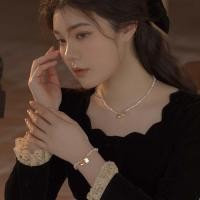 ราคา Baroque สร้อยคอมุกน้ําจืดสาว All Match ความรู้สึกระดับไฮเอนด์ Non Fade Clavicle Chain หรูหรา Cross (55655242381)