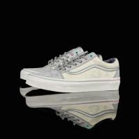 ราคา Vans SPACE MOLLY รองเท้าบอร์ดลําลองทรงเตี้ยสีเบจและเทา (57907151524)