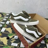 ราคา Vans Classics Knu Skool รองเท้าบอร์ดลําลองตัดต่ําสีน้ําตาลเข้ม (49306584752)