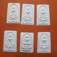 ราคา ทีเดียว 6 องค์ สมเด็จ ทรงครุฑ พระผงจักรพรรดิ หลวงตาม้า วัดถ้ำเมืองนะ อ เชียงดาว จ เชียงใหม่ T 67 6 2 ต12 (29753322523)