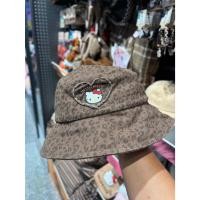 ราคา kitty หมวกบักเก็ต ลายเสือ animal print มีปักลาย Hello Kitty ของแท้ (44325852310)